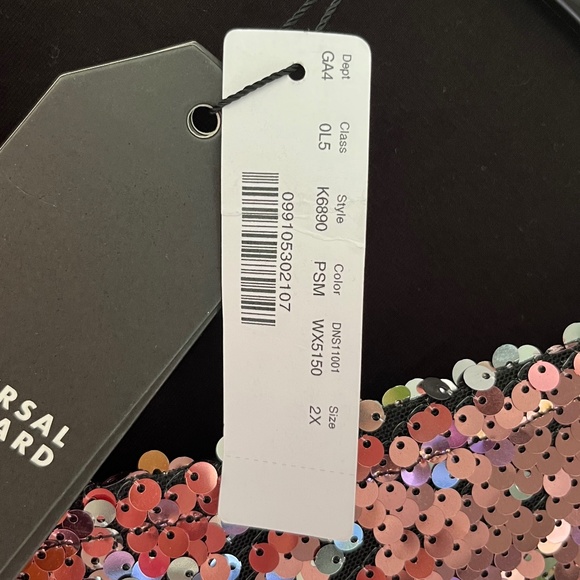 J. Crew - Universal Standard Sequin V-Neck T-Shirt Dress - Picture 5 of 5